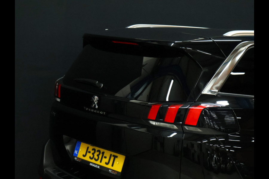 Peugeot 5008 1.2 PureTech Allure [APPLE CARPLAY, PARKEERSENSOREN, SPORTSTOELEN, WIRELESS CHARGING, 19 INCH VELGEN, GETINTE ACHTERRUITEN, NIEUWSTAAT]