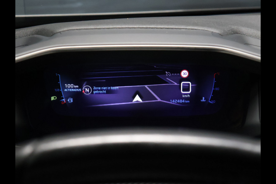 Peugeot 2008 1.2 PureTech Blue Lease Allure [APPLE CARPLAY, TREKHAAK, ACHTERUITRIJCAMERA, SPRAAKBEDIENING, RIJSTROOKSENSOR, GETINTE ACHTERRUITEN, NIEUWSTAAT]