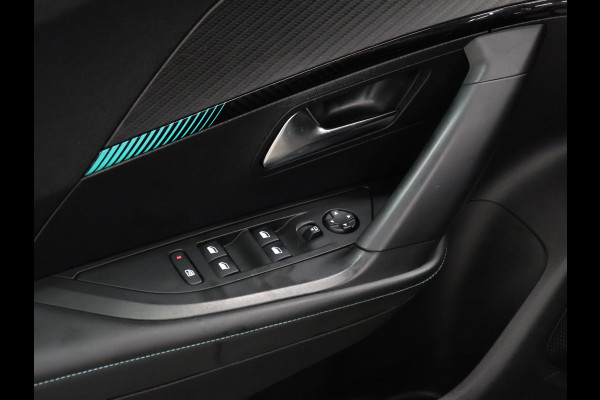 Peugeot 2008 1.2 PureTech Blue Lease Allure [APPLE CARPLAY, TREKHAAK, ACHTERUITRIJCAMERA, SPRAAKBEDIENING, RIJSTROOKSENSOR, GETINTE ACHTERRUITEN, NIEUWSTAAT]