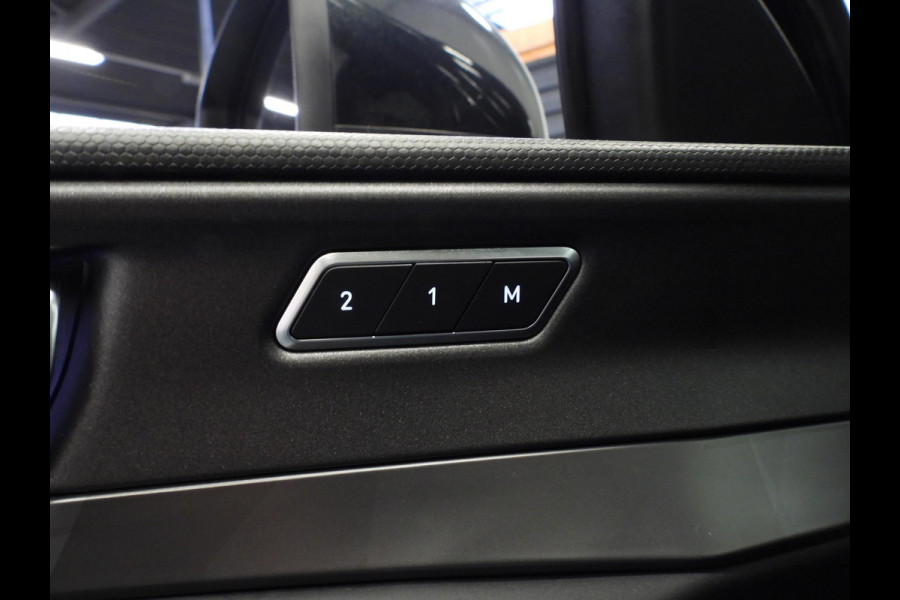 Lynk & Co 01 1.5 PHEV BlackLine ZWARTE HEMEL/360CAM/SCHUIFDAK/LED/20"LMV!