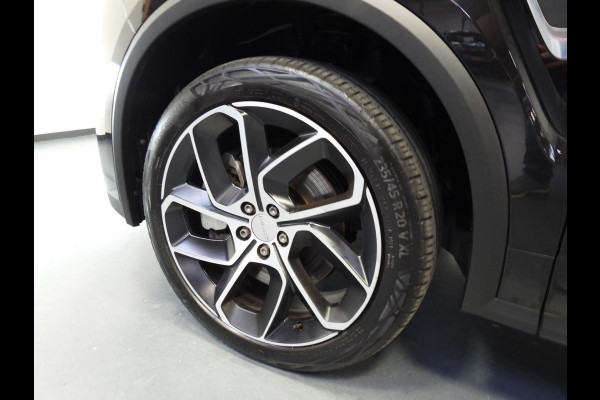 Lynk & Co 01 1.5 PHEV BlackLine ZWARTE HEMEL/360CAM/SCHUIFDAK/LED/20"LMV!