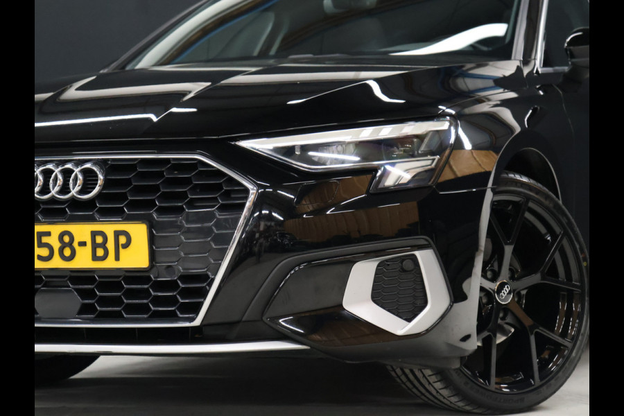 Audi A3 Sportback 30 TFSI Sport [PANORAMADAK, APPLE CARPLAY, VERKEERSBORDDETECTIE, DIGITAL DASHBOARD,NIEUWSTAAT]