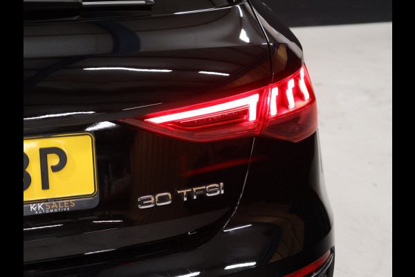 Audi A3 Sportback 30 TFSI Sport [PANORAMADAK, APPLE CARPLAY, VERKEERSBORDDETECTIE, DIGITAL DASHBOARD,NIEUWSTAAT]