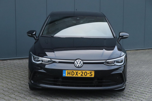 Volkswagen Golf 1.5 eTSI R-Line | DSG | Camera | Carplay!