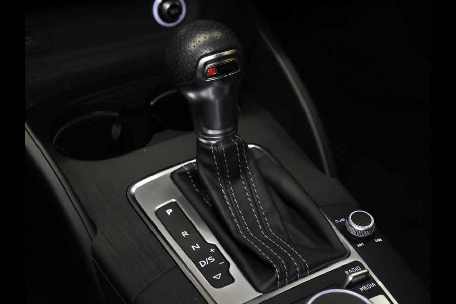 Audi A3 Sportback 35 TFSI CoD Advance Sport S Line [BANG&OLUFSEN SOUND, DIGITAL COCKPIT, STOELVERWARMING, S LINE SPORTSTOELEN, NIEUWSTAAT]