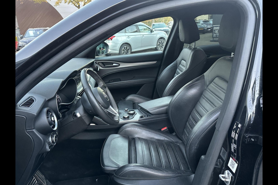 Alfa Romeo Stelvio 2.0 T AWD Super Q4| BOMVOL| STOEL/ STUURVERW.| ELEK. ACHTERKLEP| CAMERA| MEM. STOEL| DODE HOEK| APPLE CARPLAY|