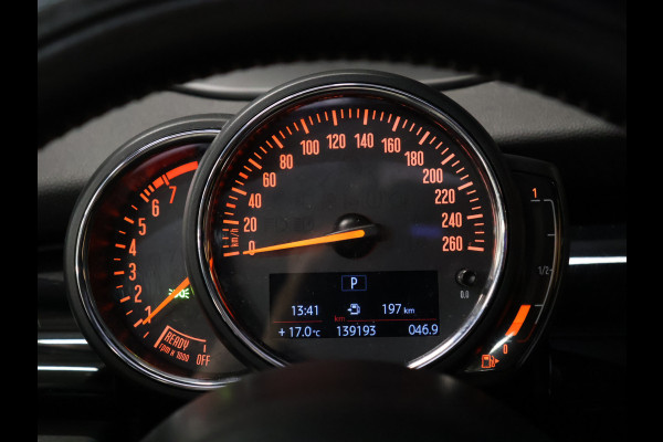 MINI Mini 1.5 Cooper 60 Years Edition JCW [APPLE CARPLAY, HARMAN KARDON, PANORAMA DAK, HEAD UP DISPLAY, STOELVERWARMING, NIEUWSTAAT]