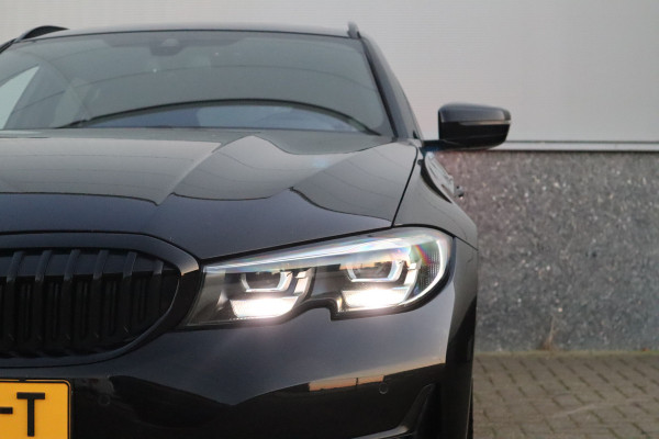 BMW 3 Serie Touring 330e Sport Line / SOH 95% / Hifi / Camera / Sportstoelen /