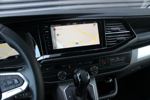 Volkswagen Transporter 2.0 TDI L2H1 30 DC BULLI 150PK DUBBEL CABINE / LEDEREN BEKLEDING / PDC / VERLAGINGSVEREN / APPLE CARPLAY /