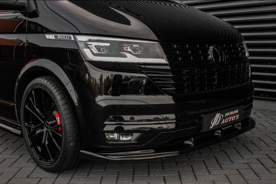 Volkswagen Transporter 2.0 TDI L2H1 30 DC BULLI 150PK DUBBEL CABINE / LEDEREN BEKLEDING / PDC / VERLAGINGSVEREN / APPLE CARPLAY /