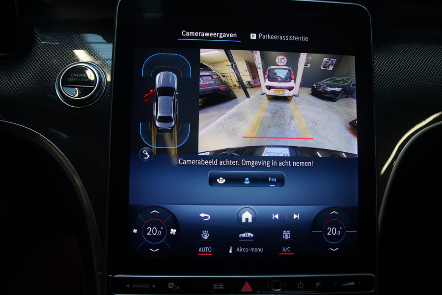 Mercedes-Benz C-Klasse 200 AMG PANO-CARBON-TREKHAAK