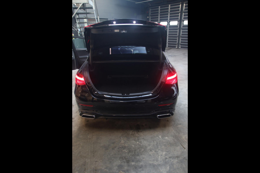 Mercedes-Benz C-Klasse 200 AMG PANO-CARBON-TREKHAAK