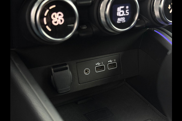 Renault Clio 1.6 E-Tech 145 esprit Alpine Aut.|Digitaal Dashboard 360 Apple Carplay & Android Auto Camera Adaptieve Cruise Control