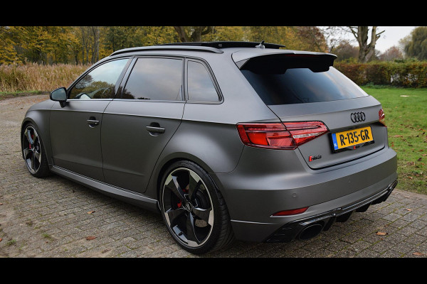 Audi A3 Sportback 2.5 TFSI RS 3 quattro*Pano*Rs-Seats*530PK*Mat Grey*VOL*