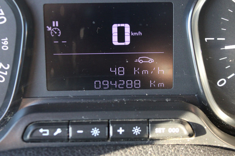 Peugeot Expert 2.0 BlueHDI 120 Long Premium