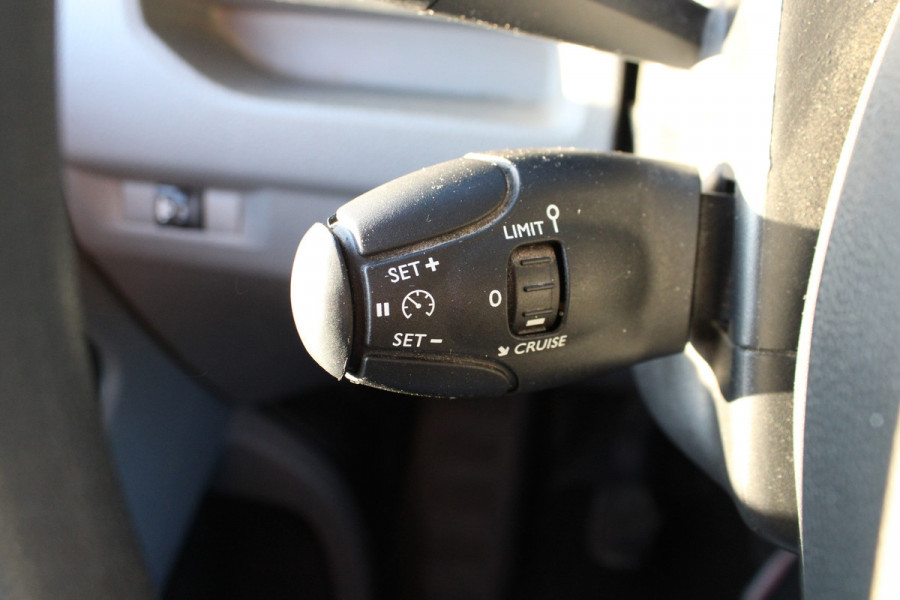 Peugeot Expert 2.0 BlueHDI 120 Long Premium