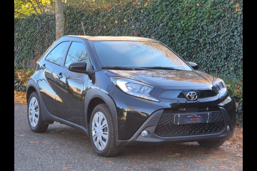 Toyota Aygo X Camera Cruise Zwart Automaat CarPlay 1e-eigenaar NAP NL Auto Fabrieksgarantie! 1.0 VVT-i S-CVT Play
