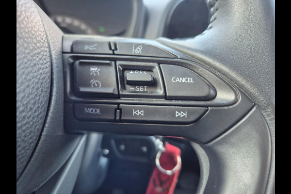 Toyota Aygo X Camera Cruise Zwart Automaat CarPlay 1e-eigenaar NAP NL Auto Fabrieksgarantie! 1.0 VVT-i S-CVT Play