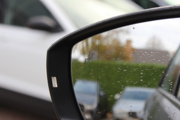 Volkswagen T-Roc 2.0 TSI 4Motion Sport / Trekhaak / Camera / Virtual Cockpit / CarPlay / 17'' / Stoelverwarming / DAB / ACC / Elektr. achterklep