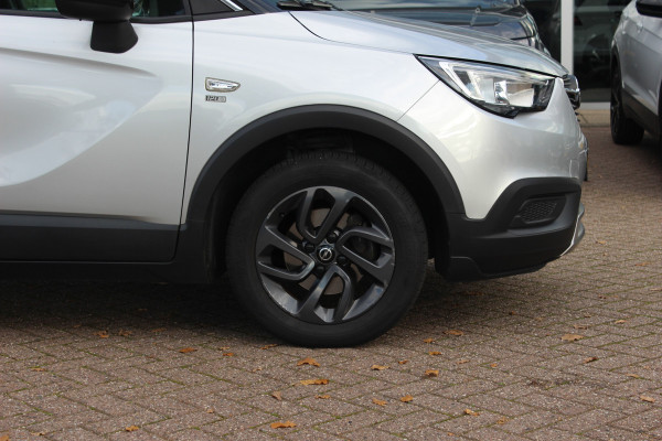 Opel Crossland X 1.2 Turbo 120 Jaar Edition / Nieuwe distr.riem! / Trekhaak / Navigatie / Parkeerhulp achter / 16'' / CarPlay / Cruise Control