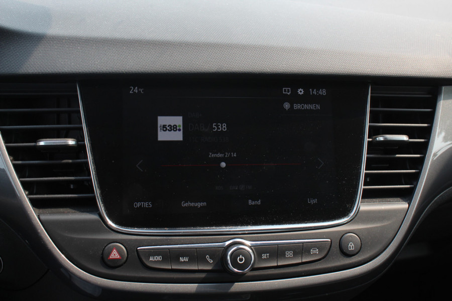 Opel Crossland X 1.2 Turbo 120 Jaar Edition / Nieuwe distr.riem! / Trekhaak / Navigatie / Parkeerhulp achter / 16'' / CarPlay / Cruise Control