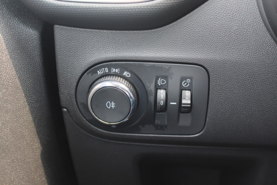 Opel Crossland X 1.2 Turbo 120 Jaar Edition / Nieuwe distr.riem! / Trekhaak / Navigatie / Parkeerhulp achter / 16'' / CarPlay / Cruise Control