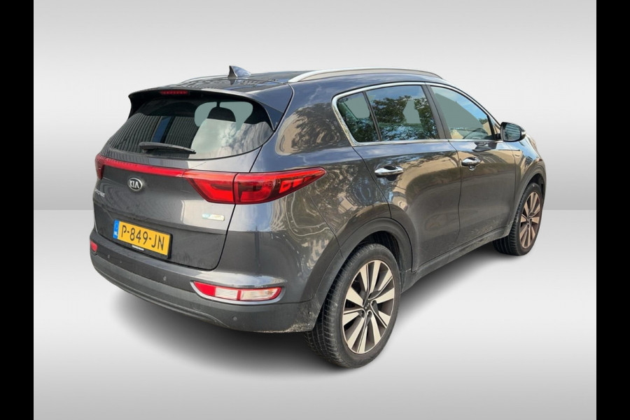Kia Sportage 1.6 GDI DynamicLine / Camera / Leder / Navigatie / 17'' / Stoelverwarming / DAB / Cruise Control