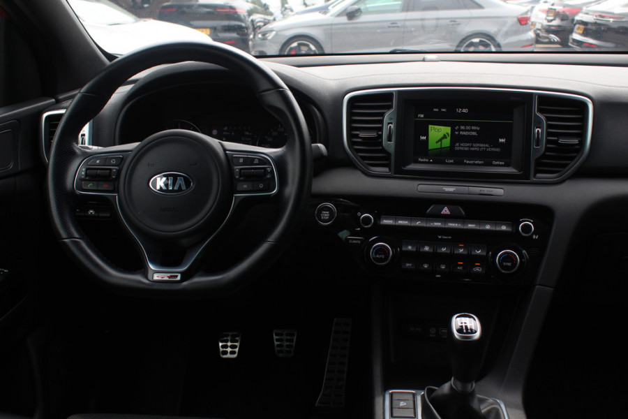 Kia Sportage 1.6 GDI DynamicLine / Camera / Leder / Navigatie / 17'' / Stoelverwarming / DAB / Cruise Control