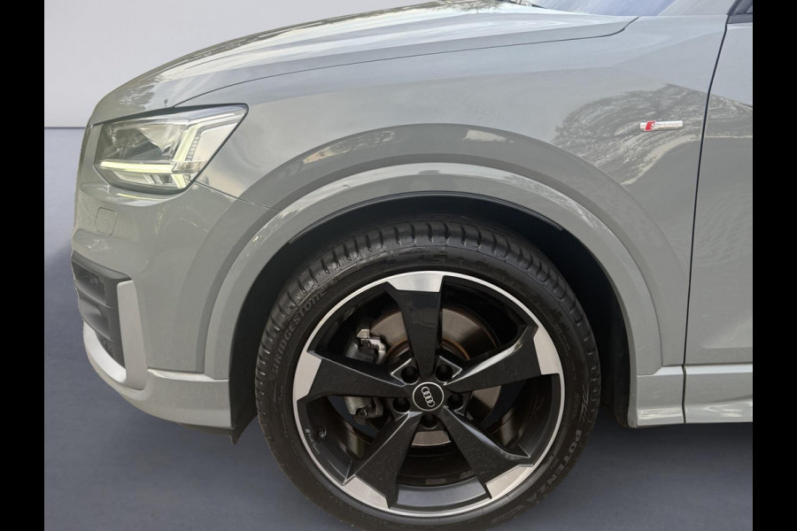 Audi Q2 35 TFSI 150 pk AUTOMAAT S Edition, 2X S-LINE, camera, trekhaak,1/2 lederen sportinterieur, 1 e eigenaar, nl auto met nap