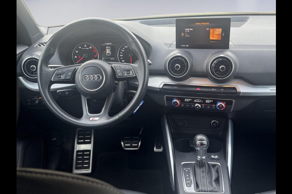 Audi Q2 35 TFSI 150 pk AUTOMAAT S Edition, 2X S-LINE, camera, trekhaak,1/2 lederen sportinterieur, 1 e eigenaar, nl auto met nap