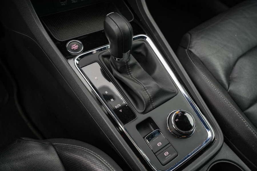 Seat Ateca 1.4 EcoTSI Xcellence Leer Camera Keyless Stoelverw. Apple Carplay