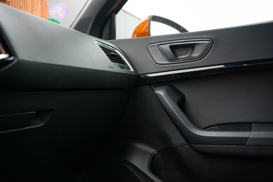 Seat Ateca 1.4 EcoTSI Xcellence Leer Camera Keyless Stoelverw. Apple Carplay