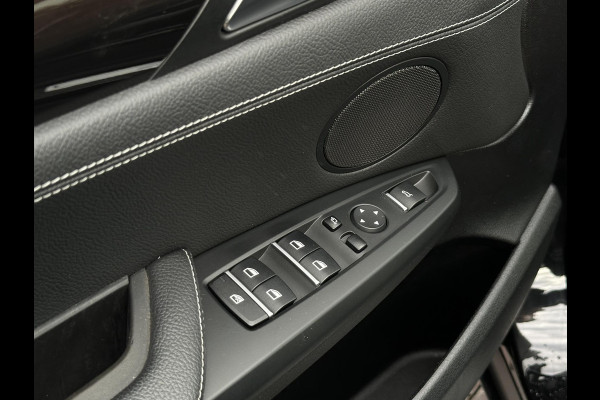 BMW X3 xDrive20d Centennial High Executive Panoramadak Cruise Clima Xenon Trekhaak Camera