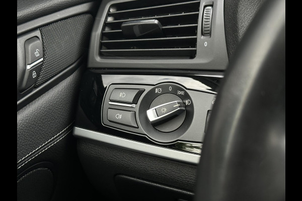 BMW X3 xDrive20d Centennial High Executive Panoramadak Cruise Clima Xenon Trekhaak Camera