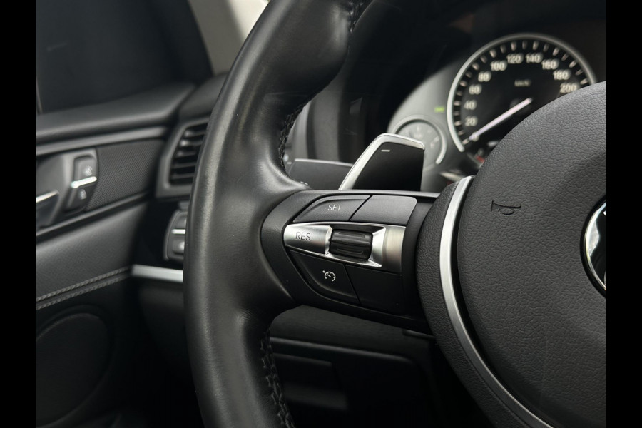 BMW X3 xDrive20d Centennial High Executive Panoramadak Cruise Clima Xenon Trekhaak Camera