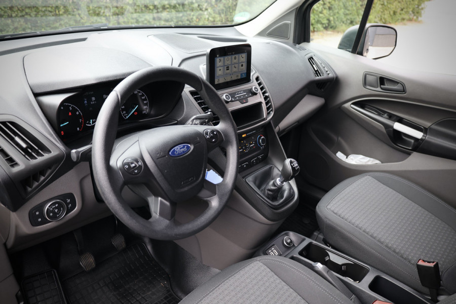 Ford Transit Connect 1.5 EcoBlue L2 | Navigatie | Camera | CarPlay | Stoelverwarming | Trekhaak | Airco | Nieuwe APK | Dealer onderhouden