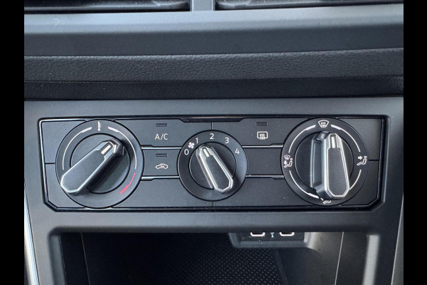 Volkswagen Polo 1.0 TSI Life 95pk CarPlay LaneAssist Navi Front Assist Garantie