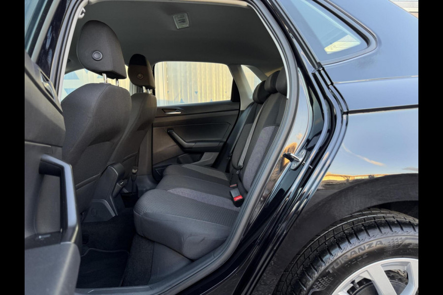 Volkswagen Polo 1.0 TSI Life 95pk CarPlay LaneAssist Navi Front Assist Garantie