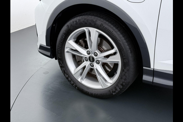 Audi Q3 Sportback 45 TFSI e S Edition PLUG IN HYBRIDE||2x S-LINE BINNEN + BUITEN| ADAPTIVE CRUISE| DODE HOEK | ELEK. TREKHAAK| DIG. DASH|