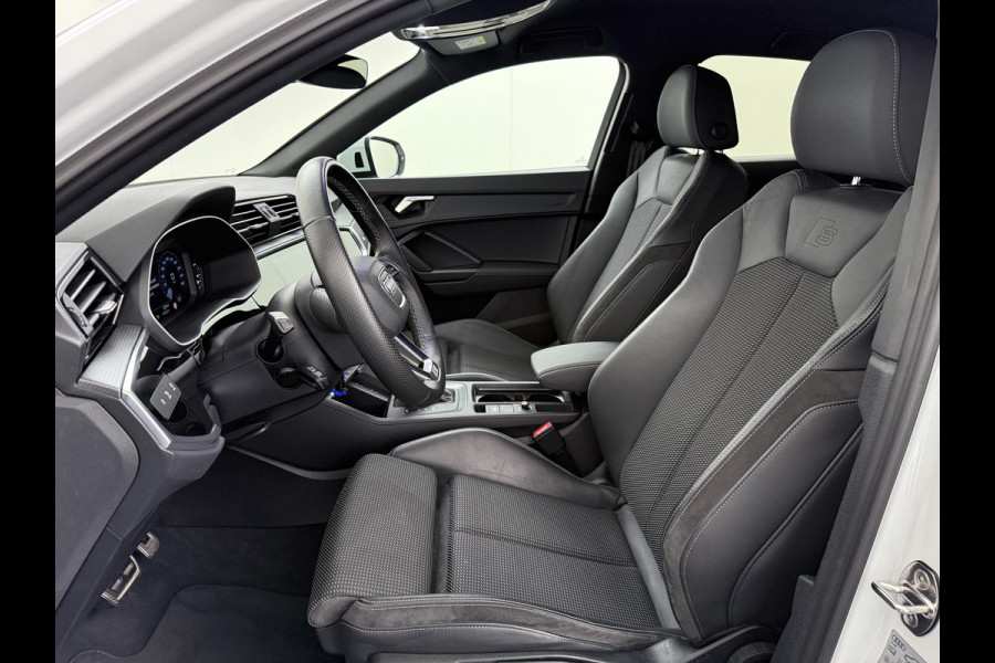 Audi Q3 Sportback 45 TFSI e S Edition PLUG IN HYBRIDE||2x S-LINE BINNEN + BUITEN| ADAPTIVE CRUISE| DODE HOEK | ELEK. TREKHAAK| DIG. DASH|