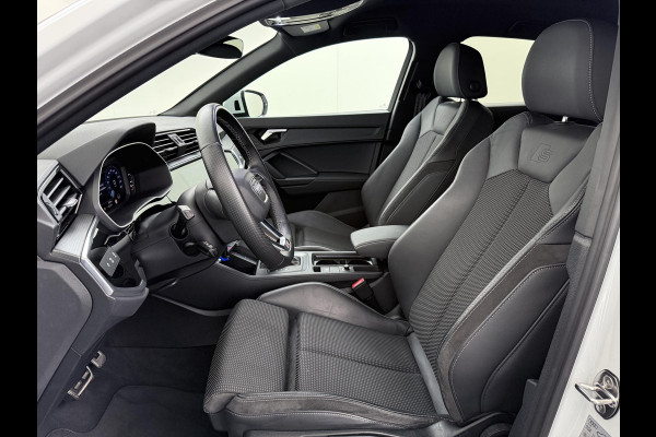 Audi Q3 Sportback 45 TFSI e S Edition PLUG IN HYBRIDE||2x S-LINE BINNEN + BUITEN| ADAPTIVE CRUISE| DODE HOEK | ELEK. TREKHAAK| DIG. DASH|