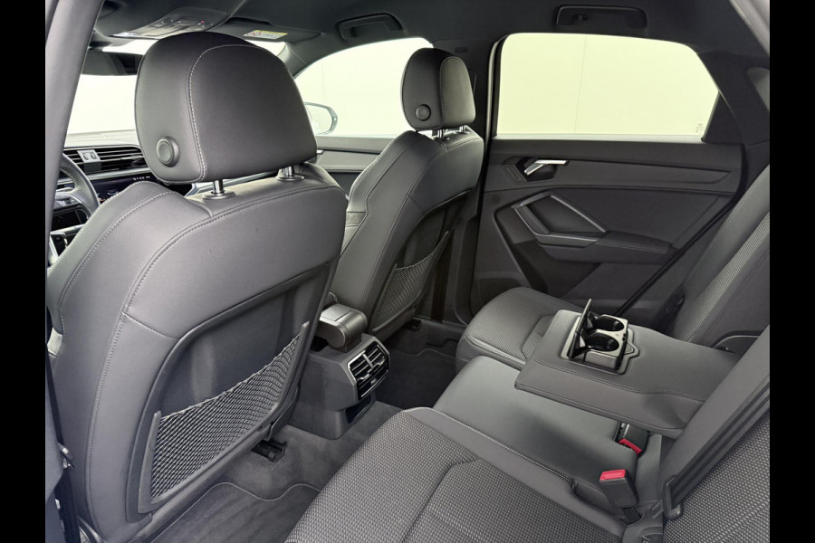 Audi Q3 Sportback 45 TFSI e S Edition PLUG IN HYBRIDE||2x S-LINE BINNEN + BUITEN| ADAPTIVE CRUISE| DODE HOEK | ELEK. TREKHAAK| DIG. DASH|