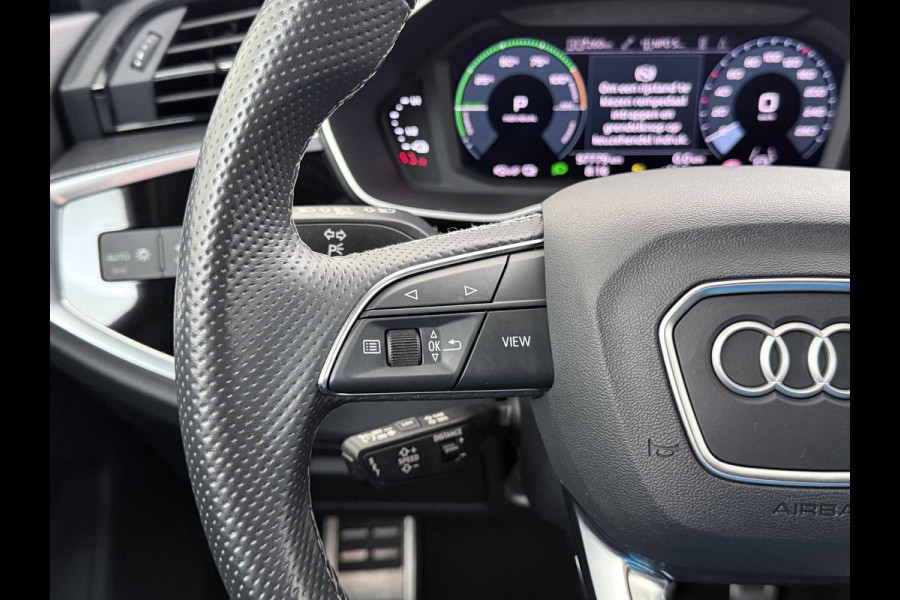 Audi Q3 Sportback 45 TFSI e S Edition PLUG IN HYBRIDE||2x S-LINE BINNEN + BUITEN| ADAPTIVE CRUISE| DODE HOEK | ELEK. TREKHAAK| DIG. DASH|