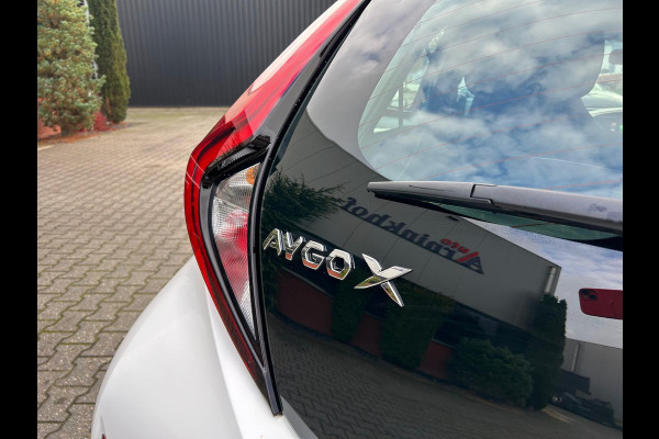 Toyota Aygo X 1.0 VVT-i MT Play BTW / NL Auto