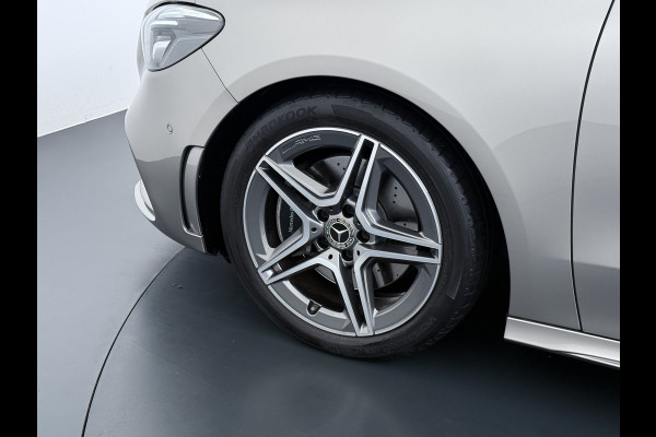 Mercedes-Benz B-Klasse 220 AMG line | Pano Trekhaak Keyless