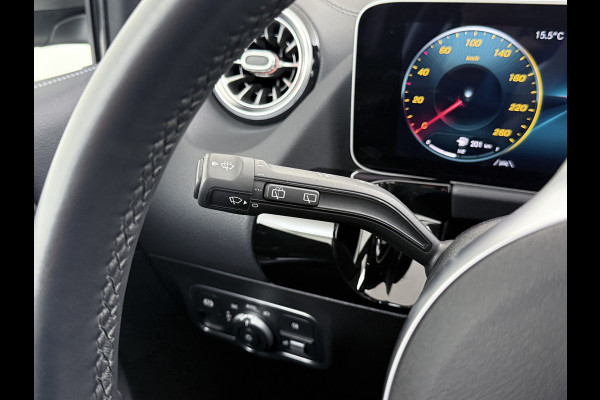 Mercedes-Benz B-Klasse 220 AMG line | Pano Trekhaak Keyless