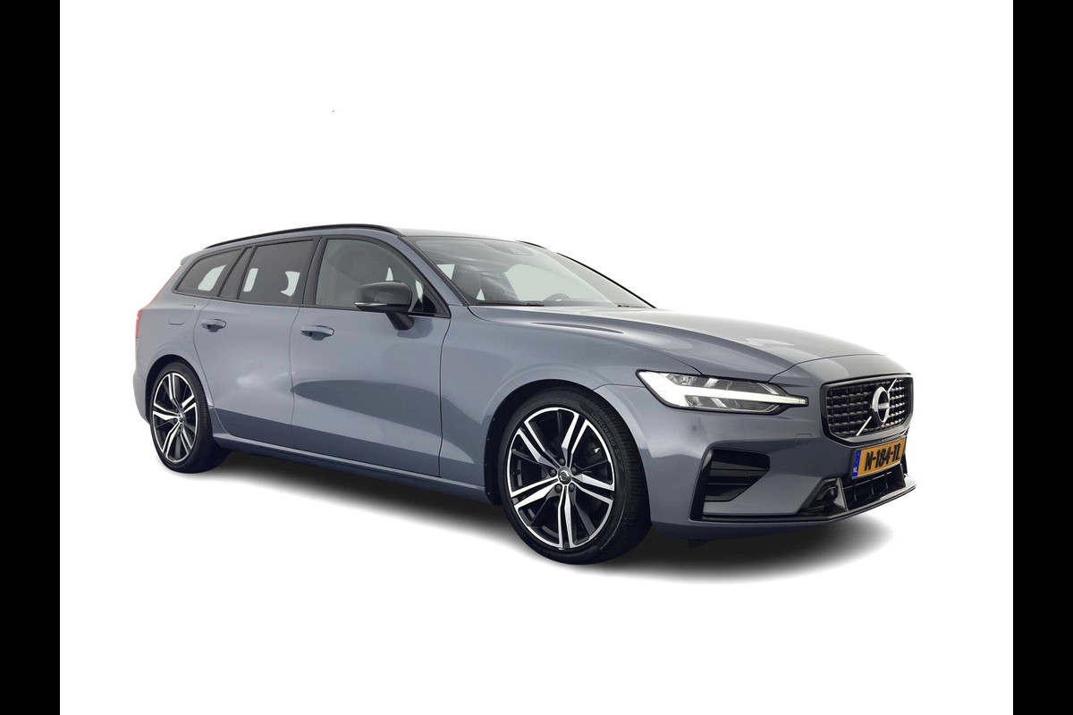 Volvo V60 2.0 B3 R-Design (INCL-BTW) *LEATHER-FABRIC | DIGI-COCKPIT | FULL-LED | MEMORY-PACK | HEATED-SPORTSEATS | LANE-ASSIST | NAVI-FULLMAP | CAMERA | DAB+ | PRIVACY-GLASS | ECC | PDC | TOWBAR | 19''ALU*