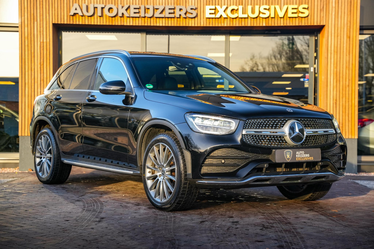 Mercedes-Benz GLC 300e 4MATIC Business Solution AMG