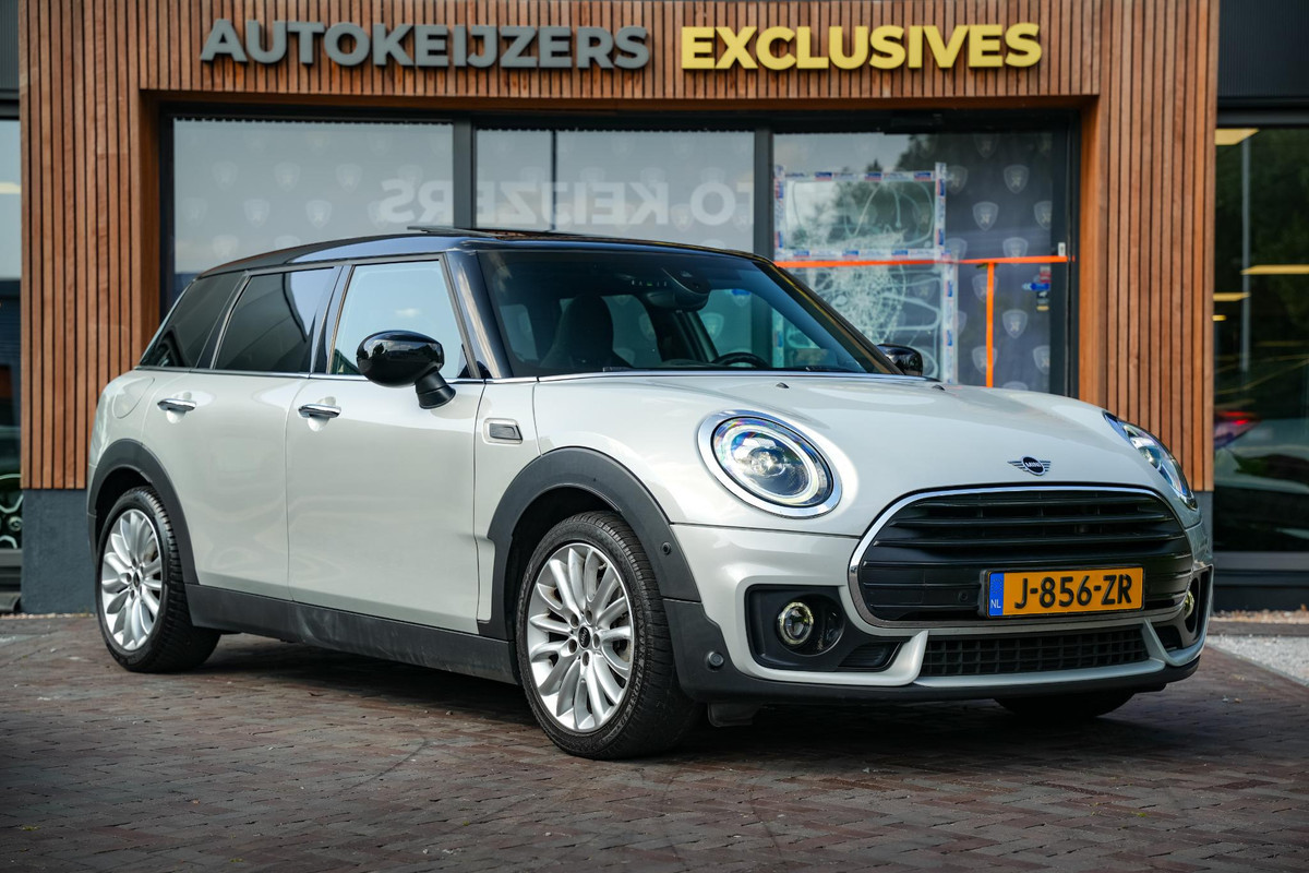 MINI Clubman 1.5 Cooper JCW Panoramadak Harman Kardon Navigatie DAB+ PDC LED