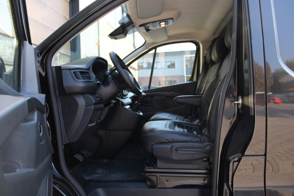 Renault Trafic 2.0 dCi 130 T30 L2H1 Work Edition 131pk - 2x Schuif - Trekhaak - LED - Cruise - Bluetooth - Airco - Rijklaar